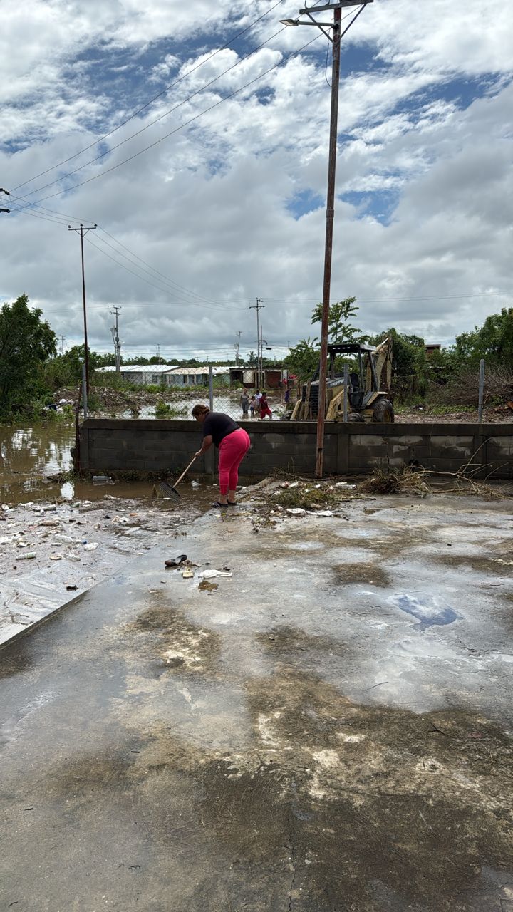 Lluvias causaron inundaciones en Cabimas