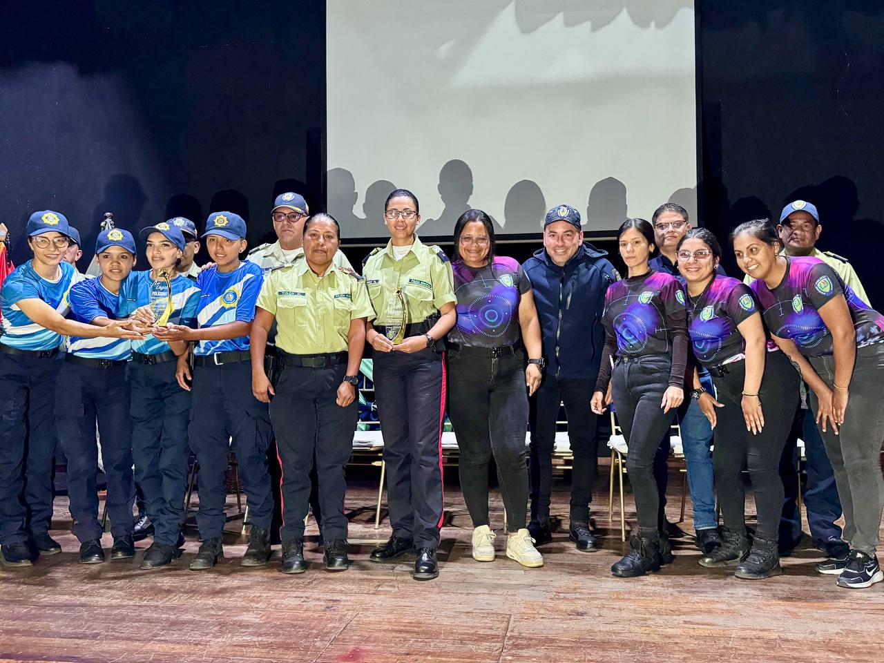 Poliguaicaipuro celebra su 25º aniversario