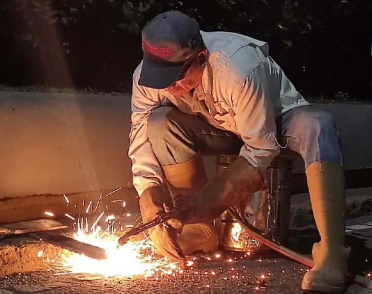 Concluyen reparación del tubo matriz