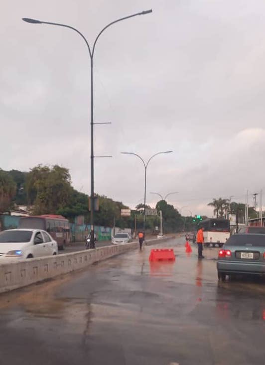 Volvió a romperse la tubería matriz