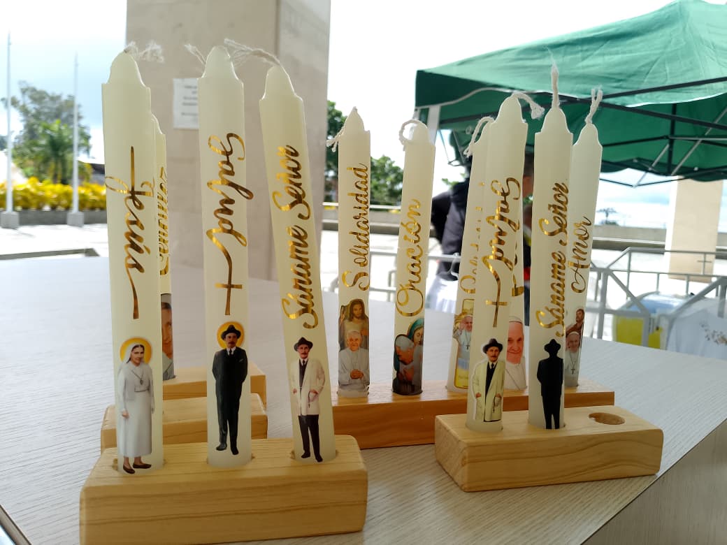 Se mueve el mercado religioso