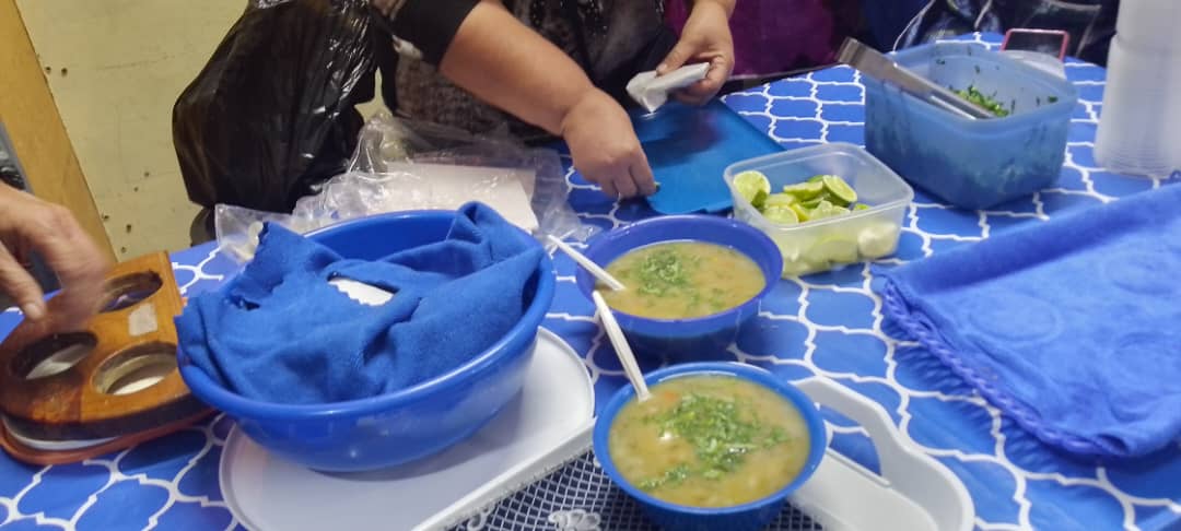 Comerciantes del Plaza se unen en acción solidaria