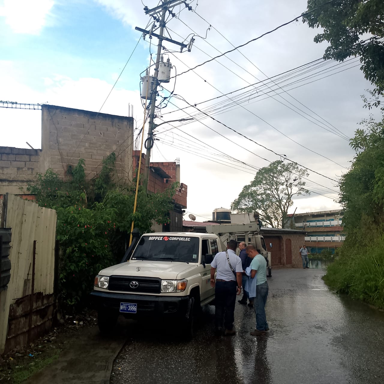 Explosión de transformador dejó sin internet a varios sectores