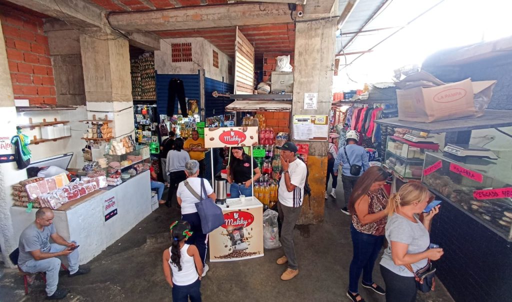 Hasta las 7:00 pm trabajará el Mercado Vencedores