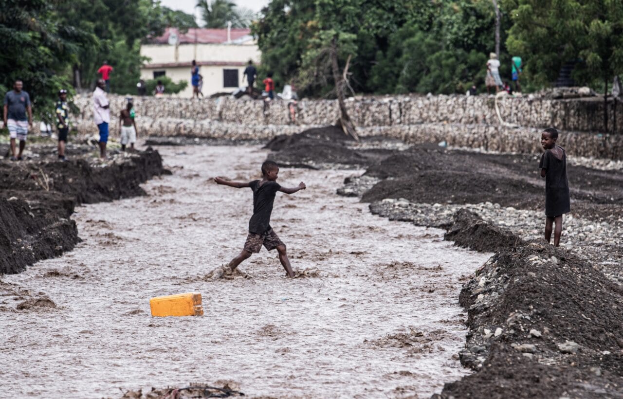A 60 se incrementa la cifra de muertos por huracán Melissa