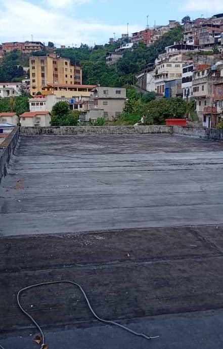 Estiman impermeabilizar cinco mil edificios en Miranda