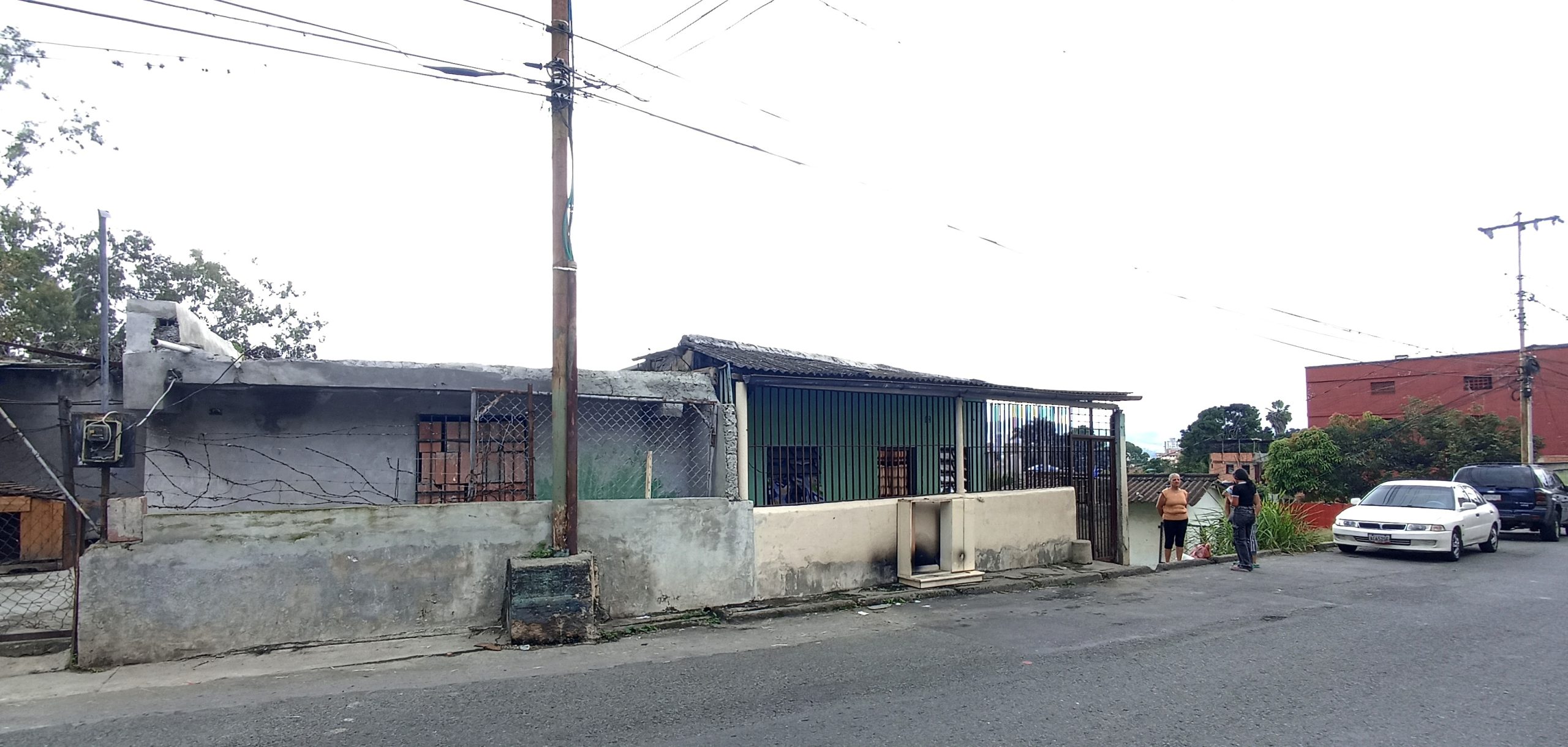 “Ella sí tiene donde vivir, en Santa Eulalia”