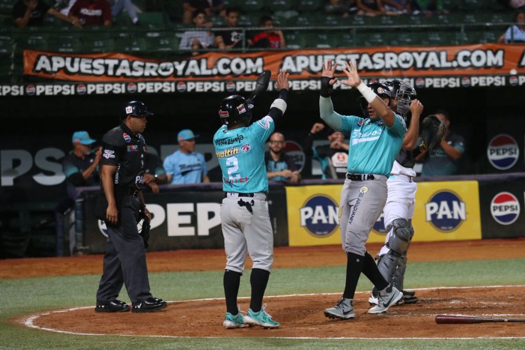 Bravos ganó con Grand Slam
