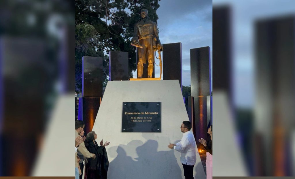 14 cámaras vigilanla renovada plaza Miranda