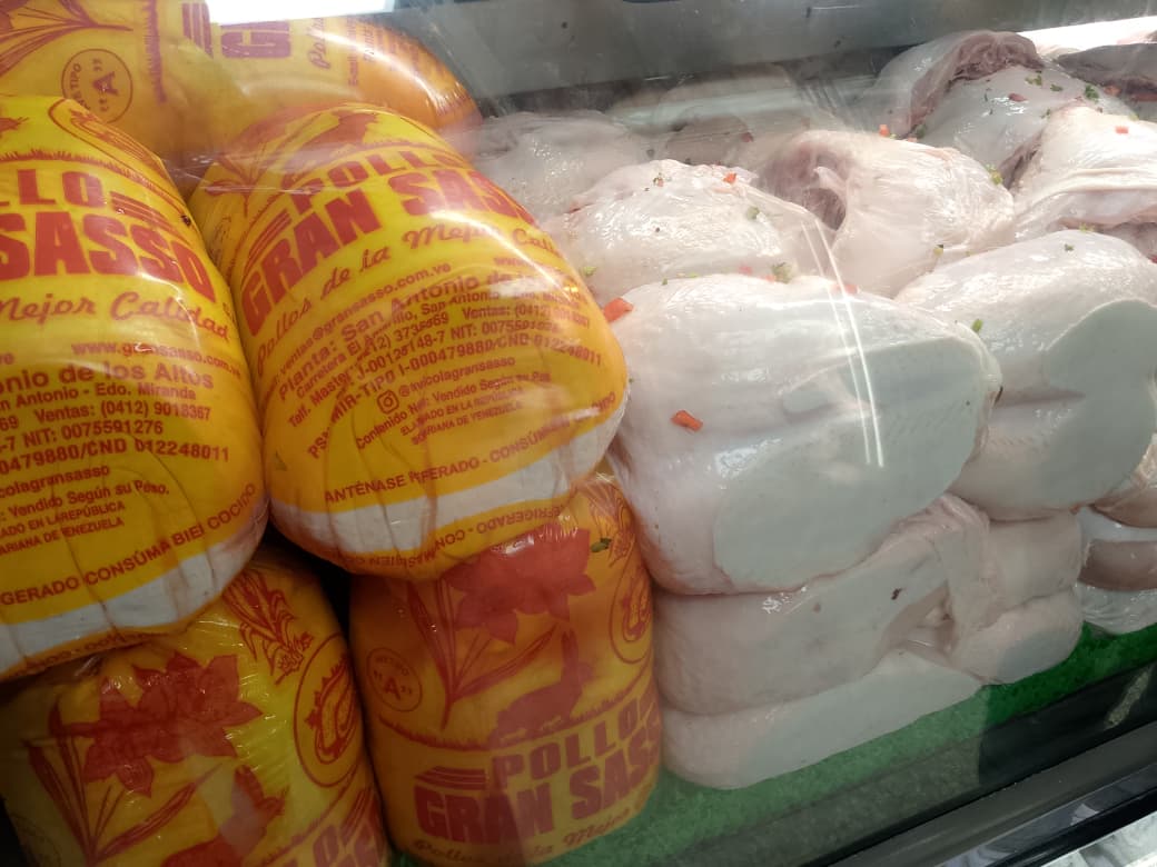 El pollo se mantiene como la opción más económica