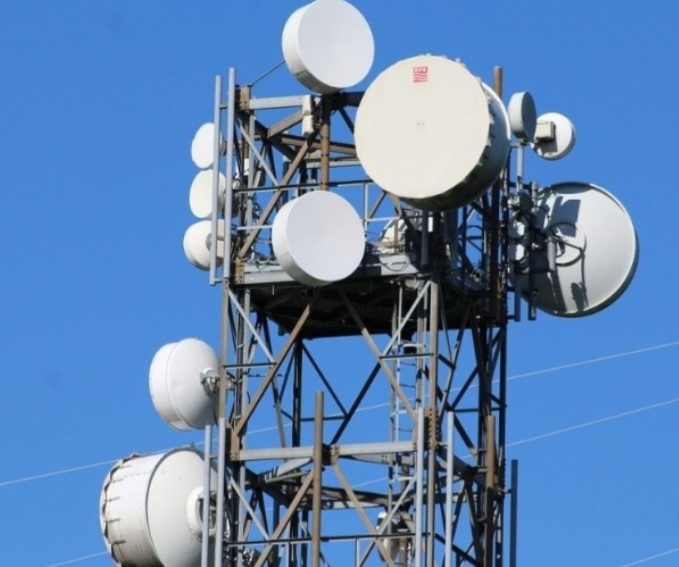 Simplificarán trámites para operadoras de telecomunicaciones