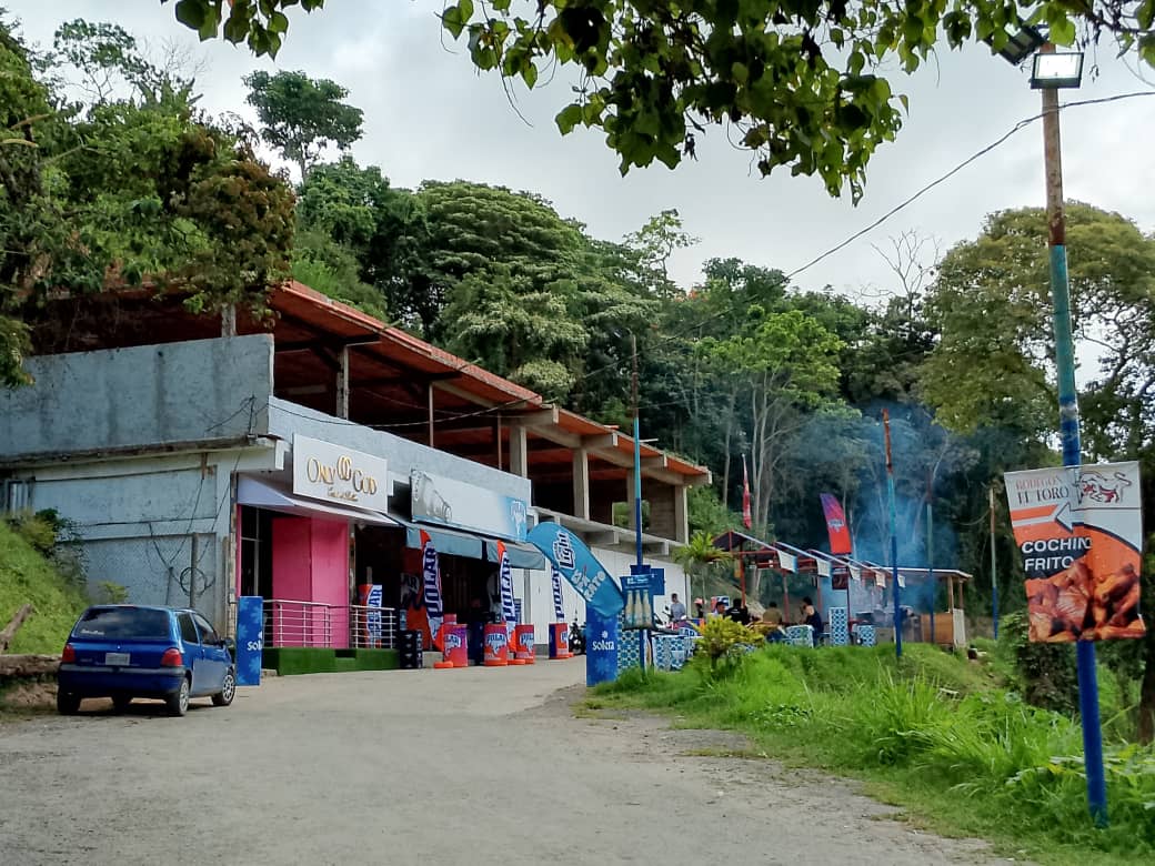 Expendios de licores toman previsiones para evitar sanciones