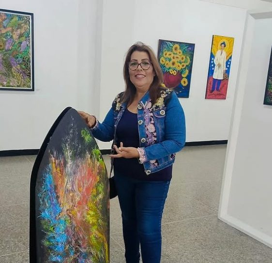 “Cosmogonía” reúne 32 obras que se exhibirán hasta enero