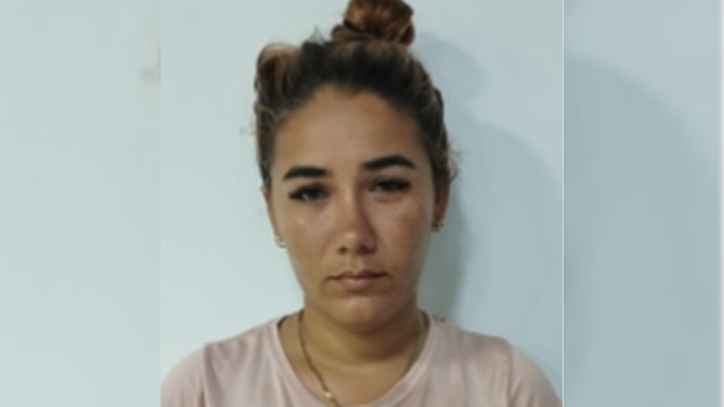 Mujer hacía videos porno de sus hijas y los vendía