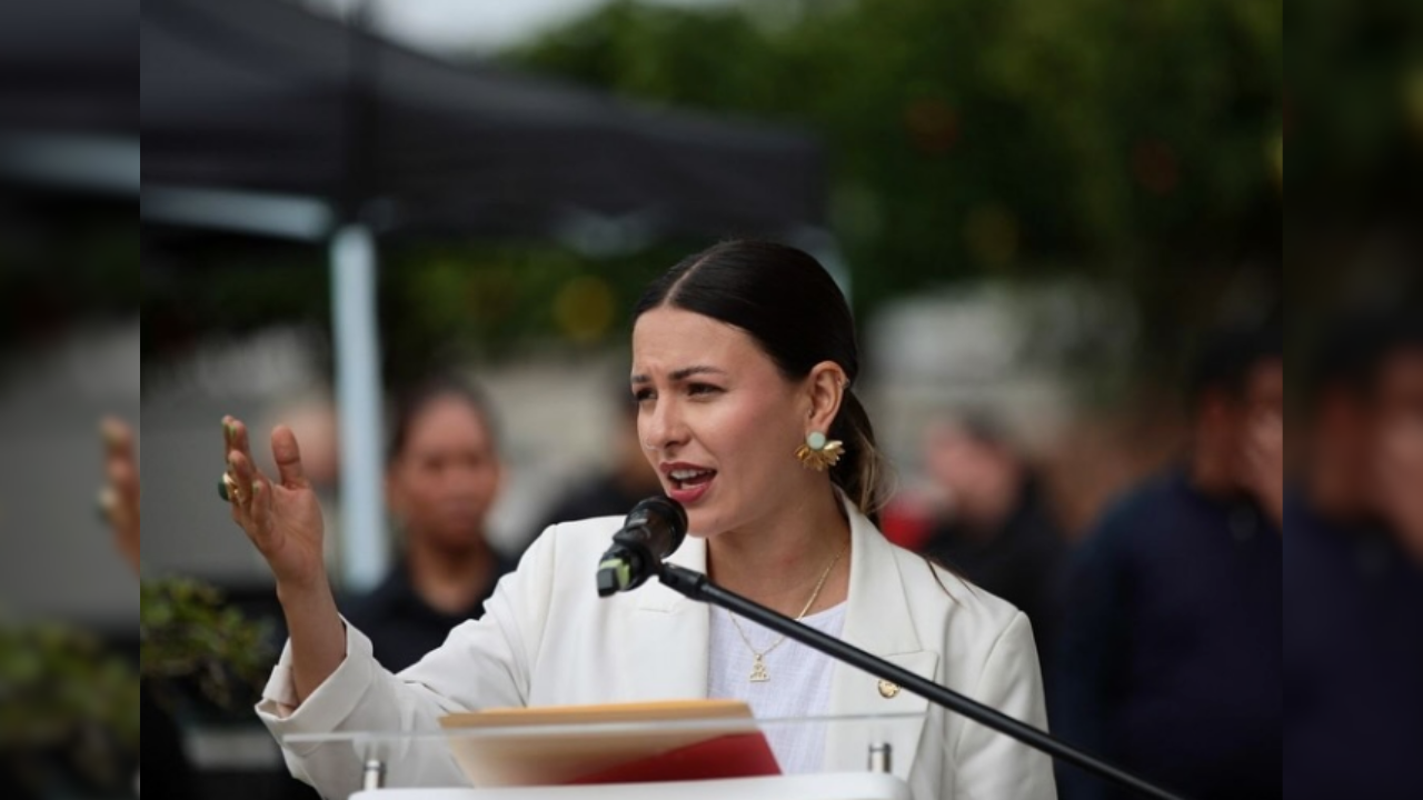 Jennifer Mujica asume dirección del PSUV-Carrizal