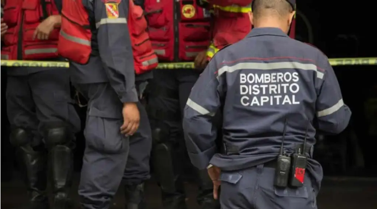 Hallan cadáver de un hombre dentro de un tanque de agua