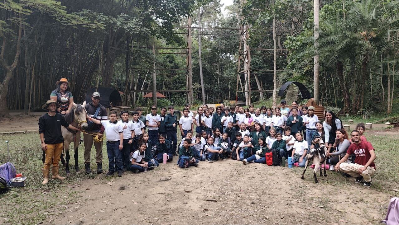 Seis escuelas de Charallave conocieron la historia de Guaicaipuro