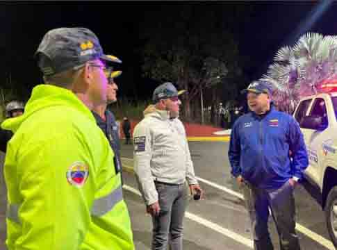 Cabello supervisó dispositivos de seguridad en Altos Mirandinos