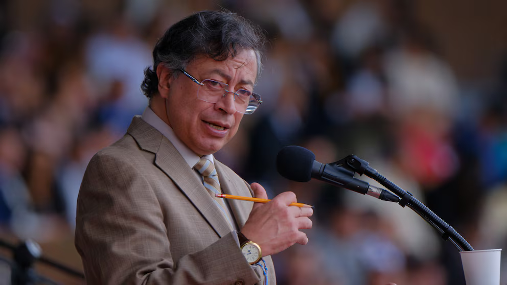 Petro: “Cuerpos hallados en la Guajira pueden ser víctimas de bombardeo de EEUU”