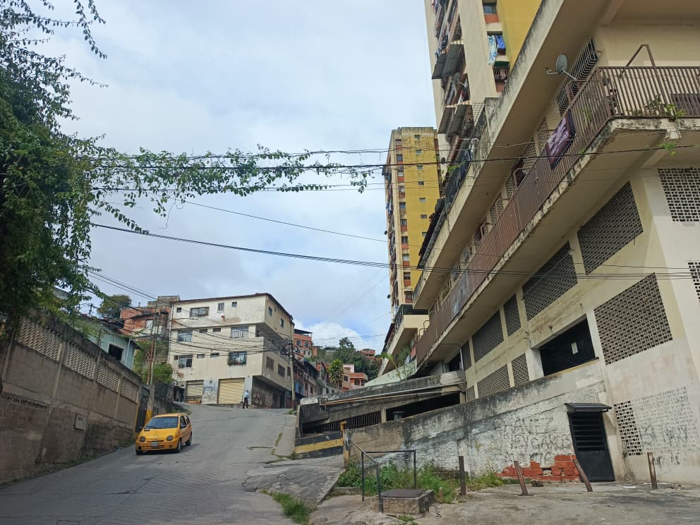 Callejón 1ro de Mayo tiene tres meses que no ve el agua