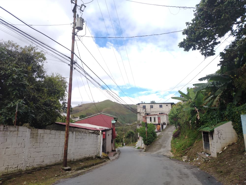 Cortes de luz se extienden por cinco horas en la Raúl Leoni