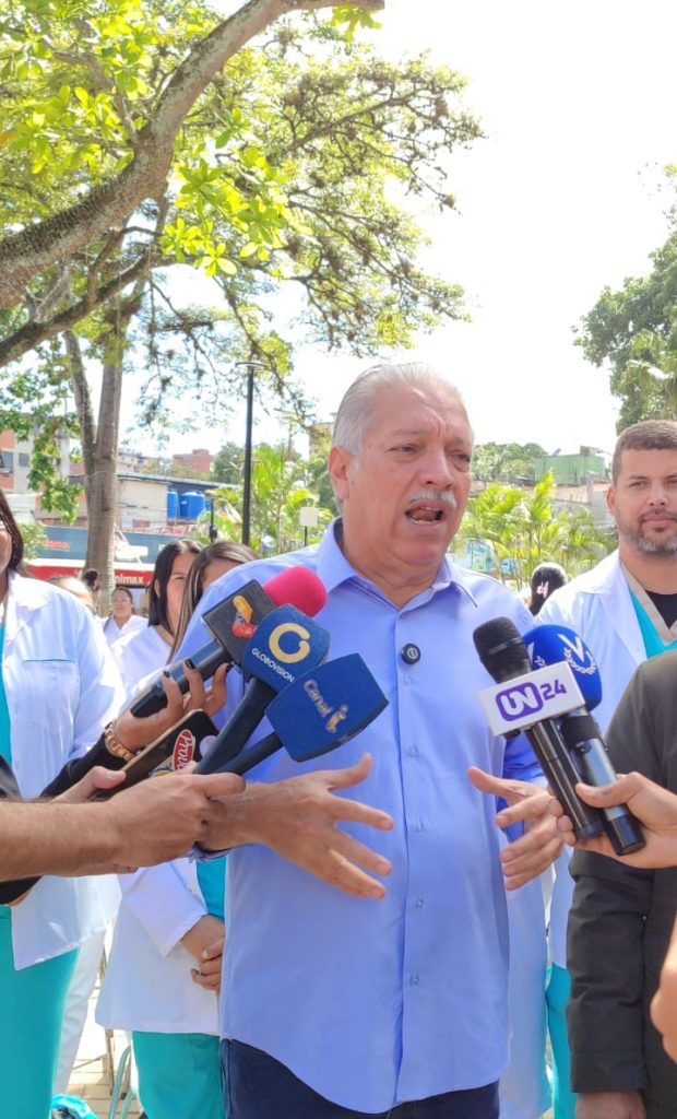 Gobernador llama a actualizar datos de embarazadas para salvar vidas