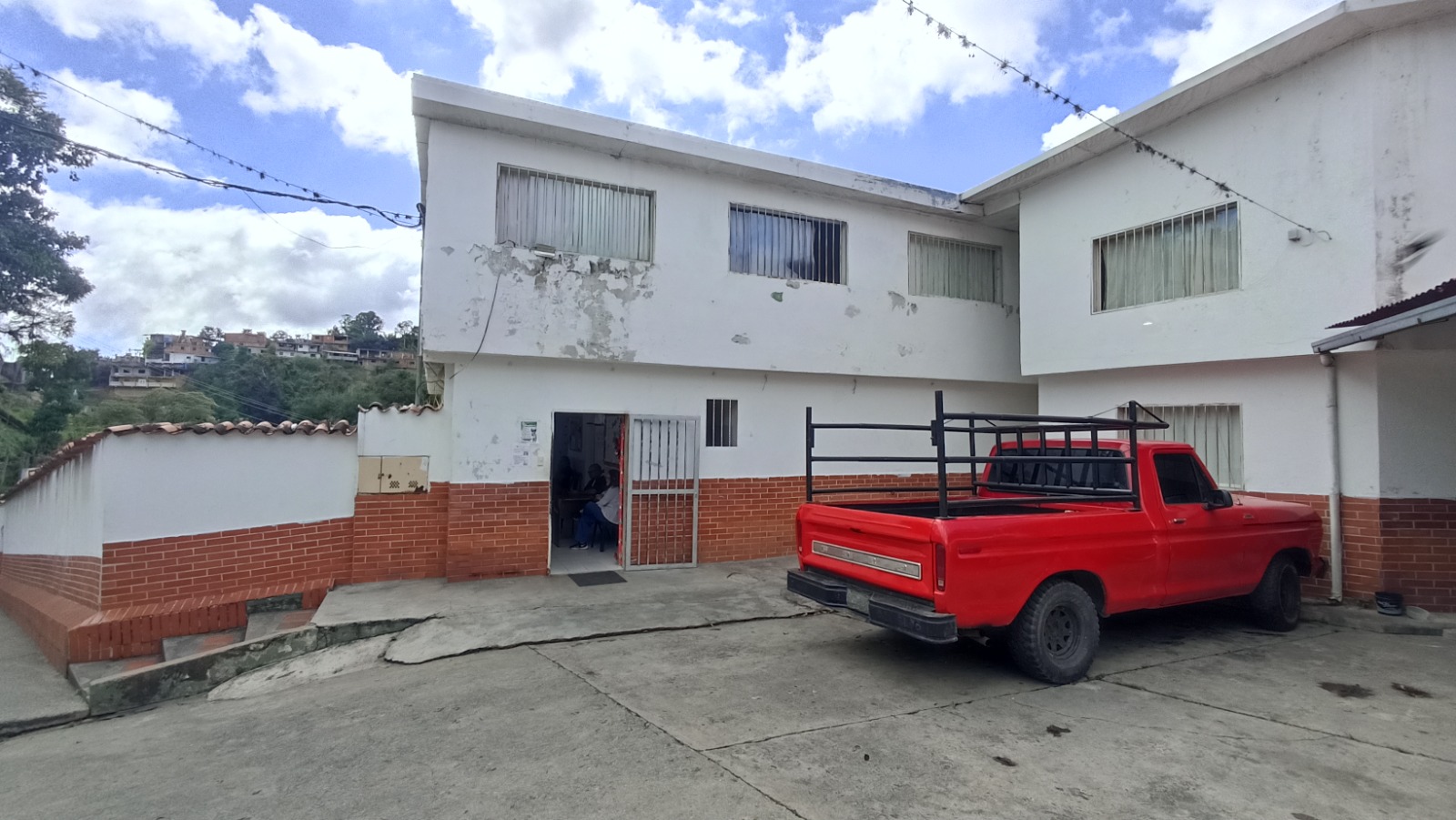 En San Pedro de los Altos piden cariñito para el ambulatorio