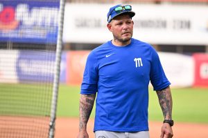 Yadier-Molina-Foto-Elio-Miranda-Prensa-Magallanes-BBC-14-11