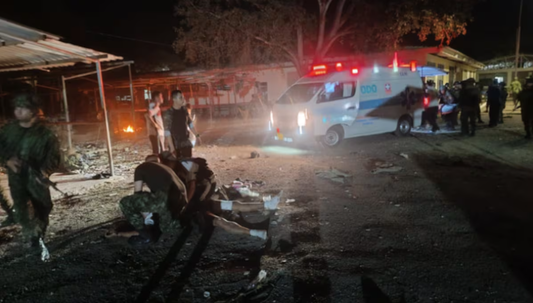 Ataque con drones a base militar de Colombia deja seis muertos