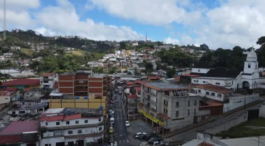 Persisten las fallas de energía eléctrica en Carrizal