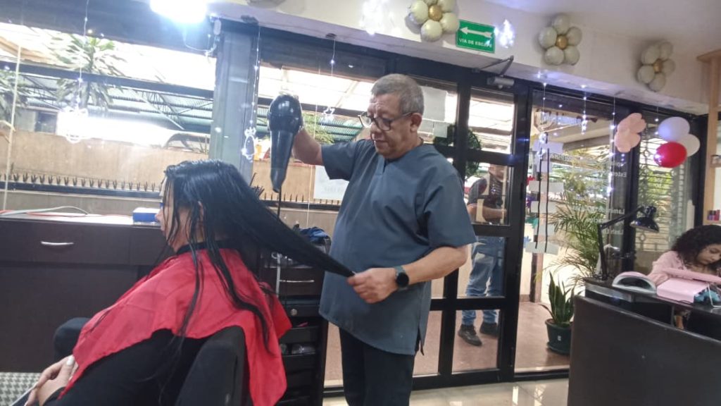 Servicios de belleza a partir de los $10