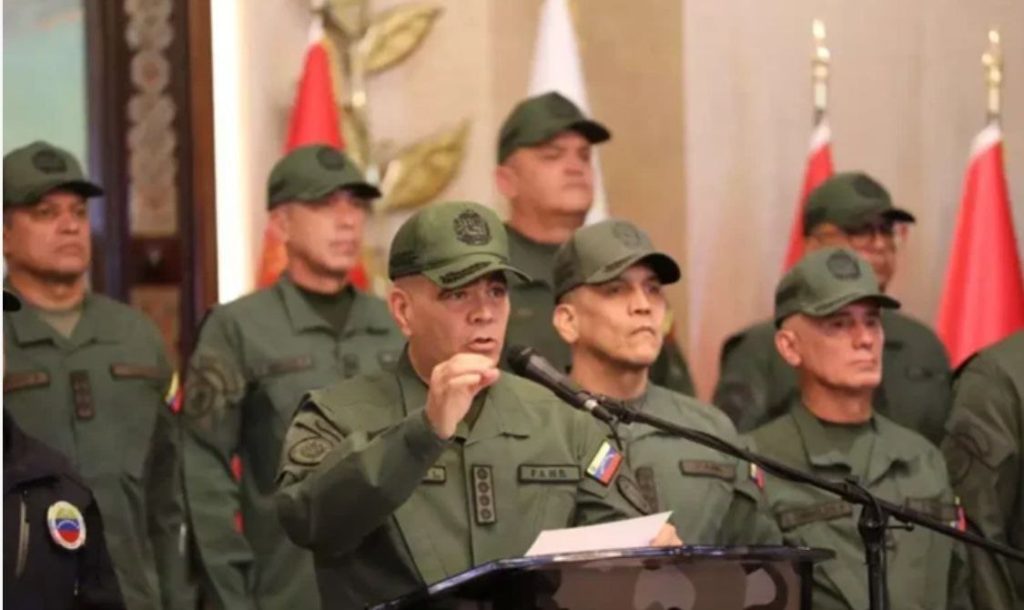 Padrino López asegura que las FANB respaldan a presidenta encargada