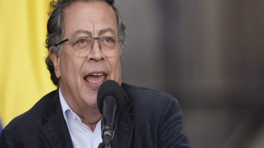 Petro reitera llamado para hablar de lucha contra el narcotráfico