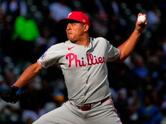 Ranger Suárez pactó con Boston contrato de 5 años