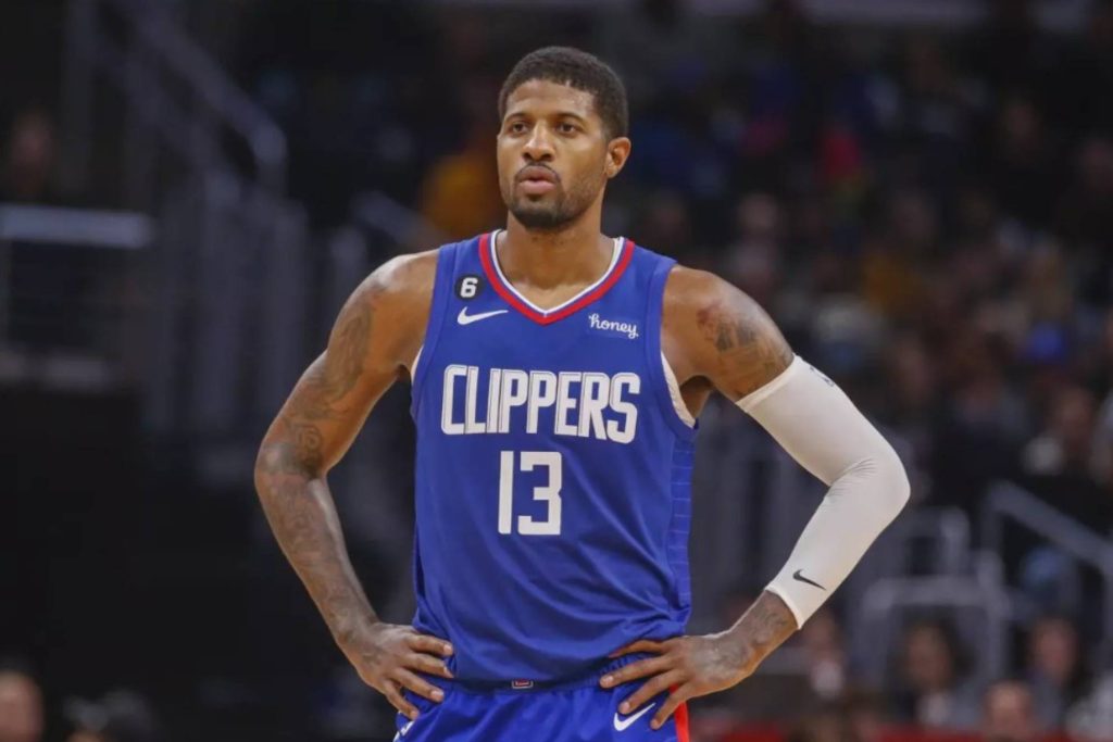 La NBA suspende a Paul George por 25 partidos