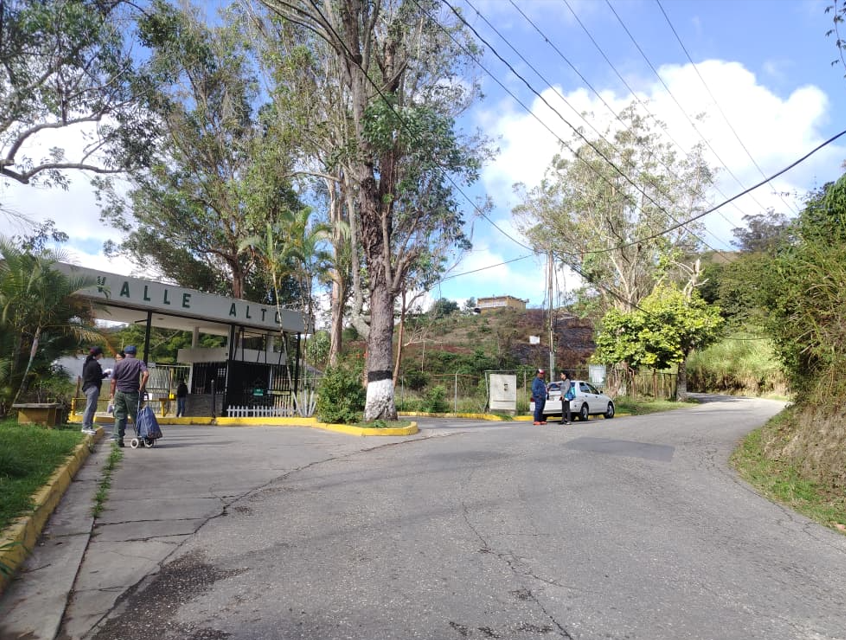Usuarios inconformes con el transporte en los Montes Verdes