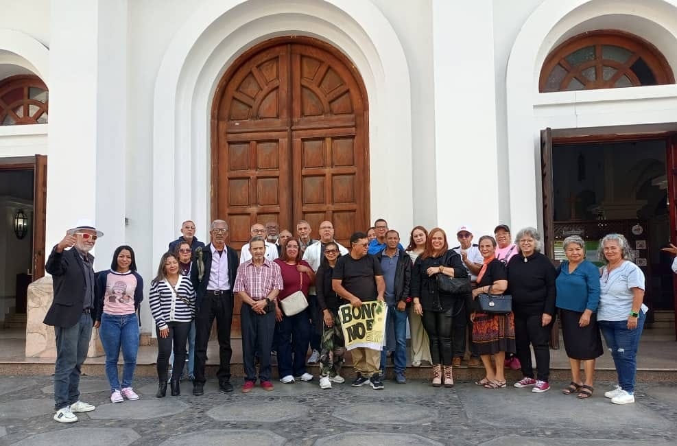 “No queremos bonos, queremos un salario digno”