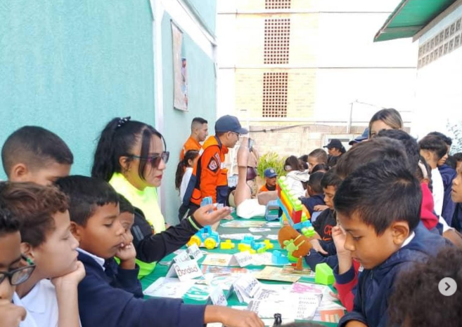 200 niños participaron en jornada de prevención y recreación