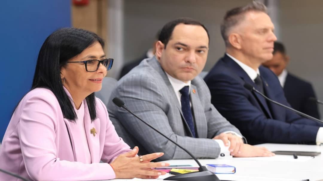 Presidenta estima $ 1.400 millones en inversión petrolera