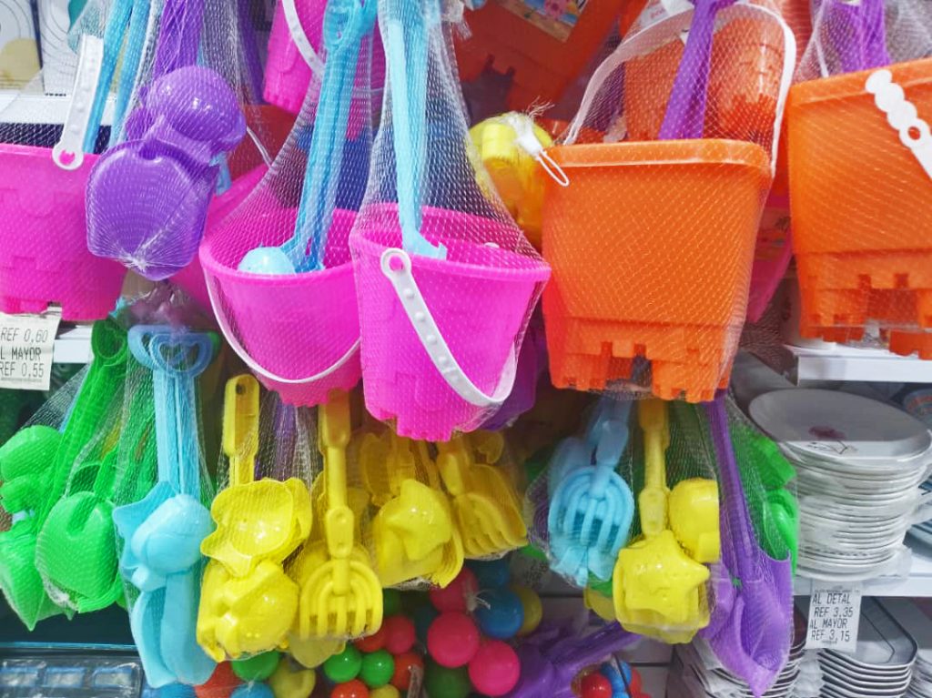 Artículos playeros ganan terreno en comercios