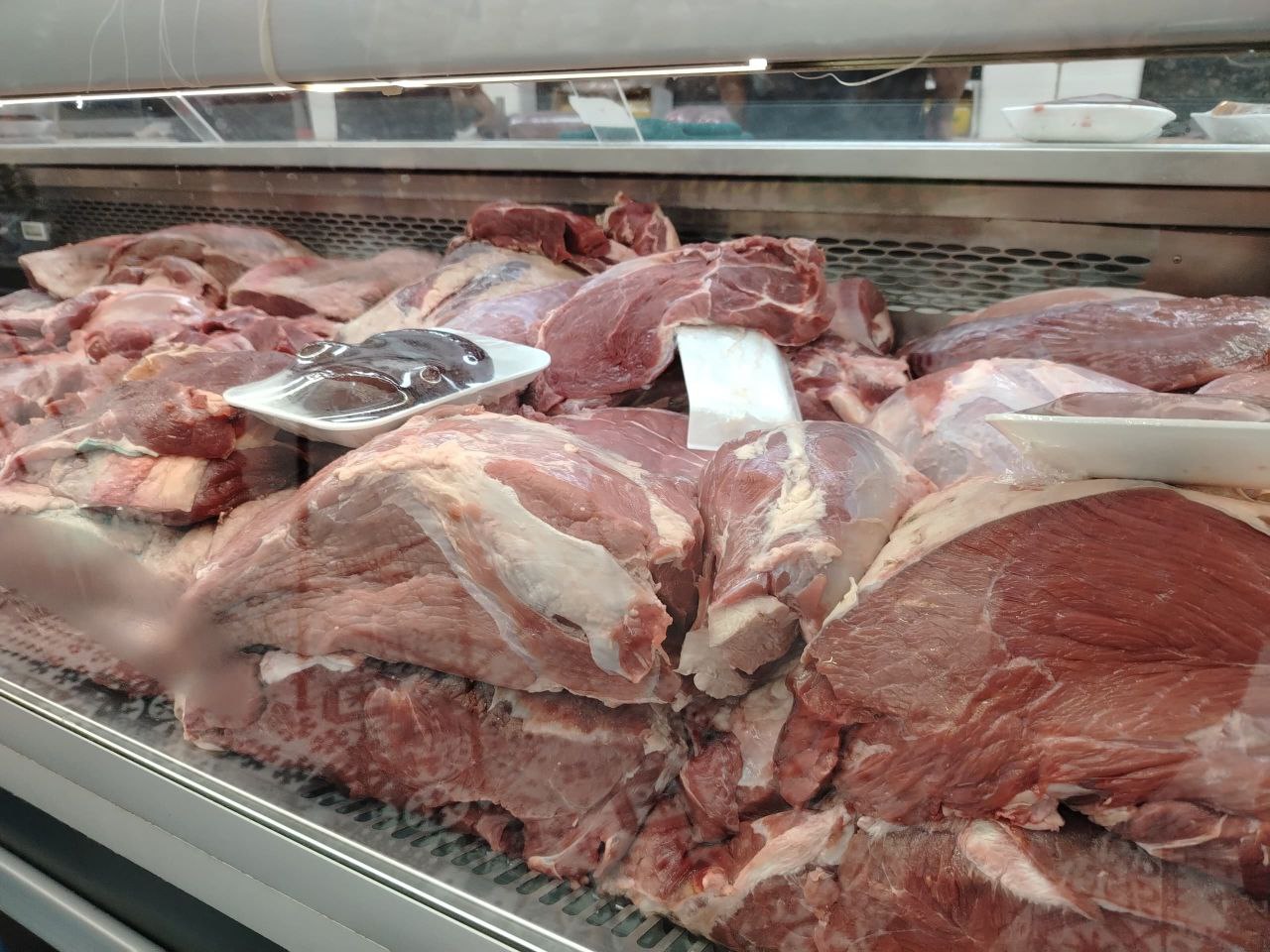 Precios de la carne asustan a compradores