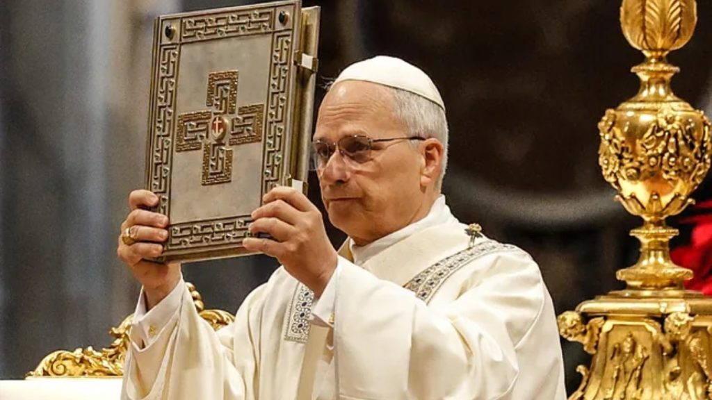 Papa León XIV criticó falta de apoyo del clero a víctimas de abusos