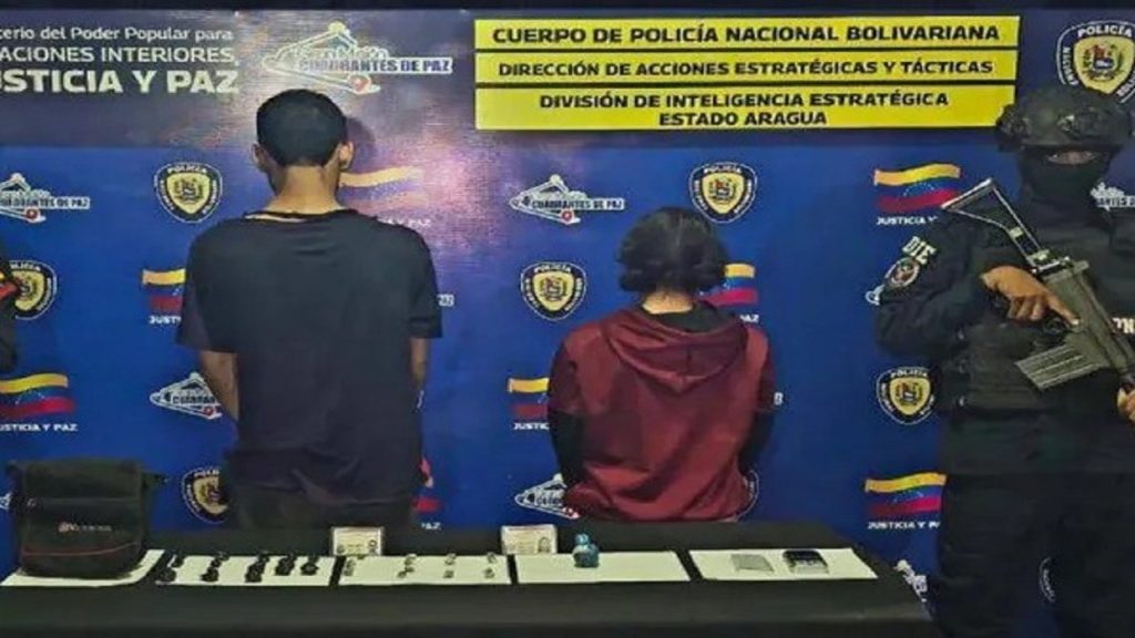 Dos detenidos por venta de presunta droga