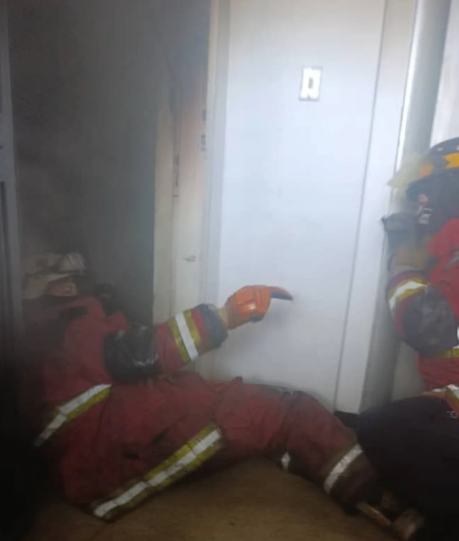 Octogenaria muere en incendio de su apartamento