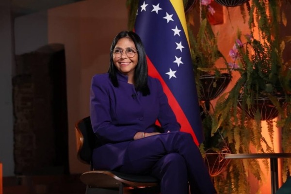 Delcy Rodríguez: “He sido invitada a EE.UU”