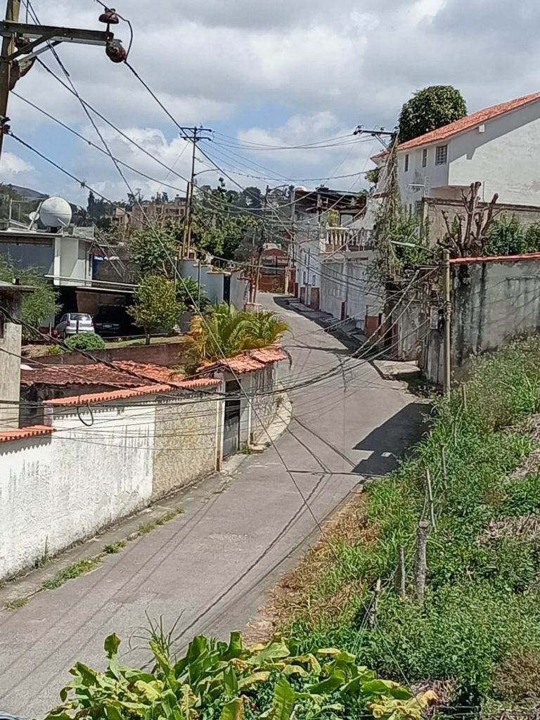 10 familias de La Macarena cumplieron un mes sin agua