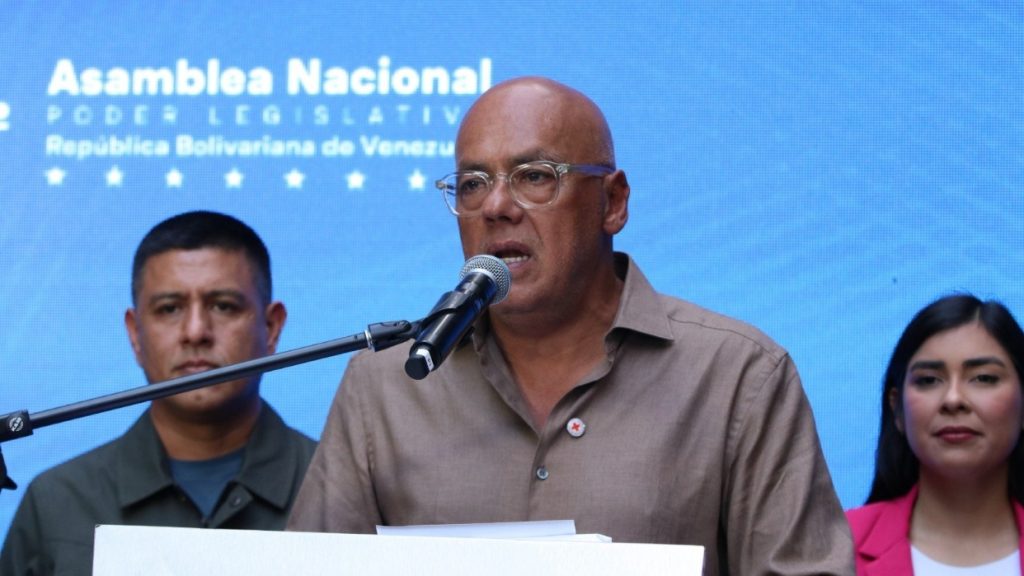 Jorge Rodríguez asegura que “cientos de personas” son liberadas bajo la Ley de Amnistía