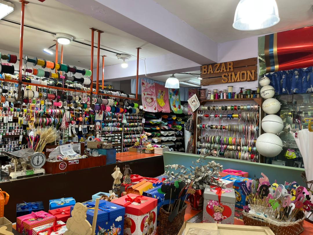 Bazar Simón: 41 años de tradición familiar y resistencia comercial en el corazón de San Antonio