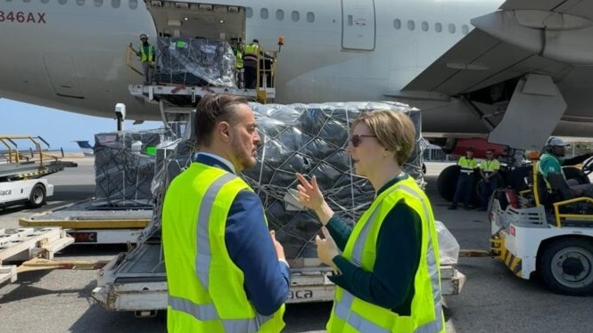 Venezuela recibe más de seis toneladas de medicamentos