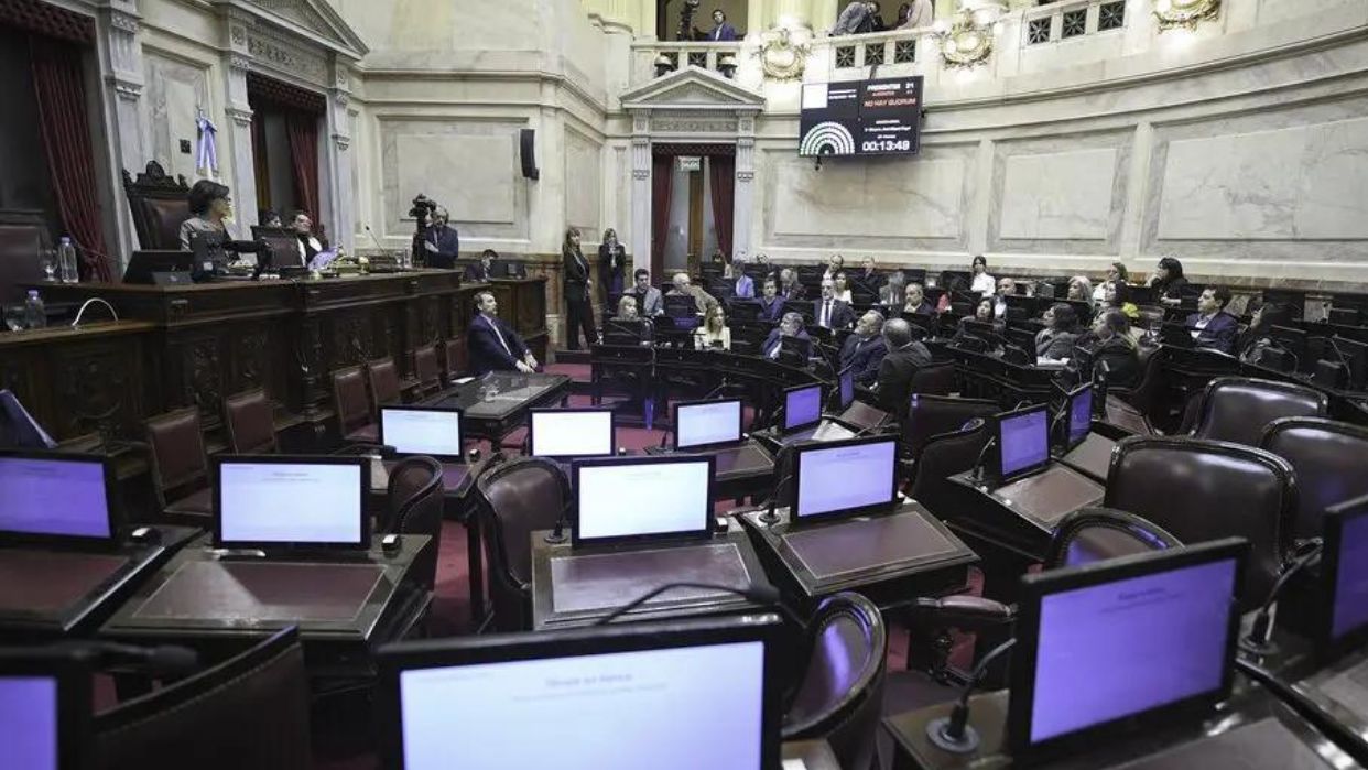 Senado argentino aprueba reforma laboral